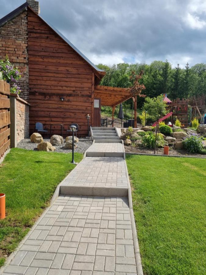 Apartmany Moravia Milovice  Buitenkant foto