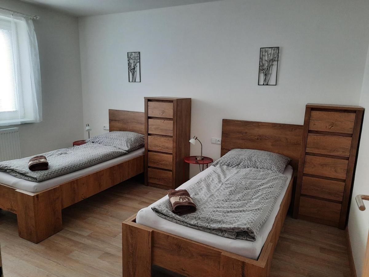 Apartmany Moravia Milovice  Buitenkant foto