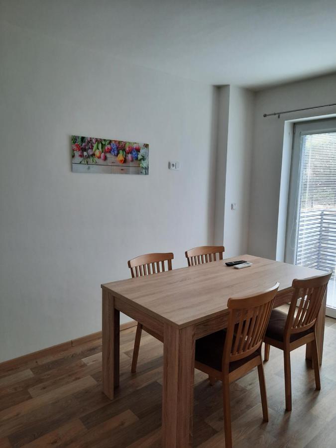 Apartmany Moravia Milovice  Buitenkant foto