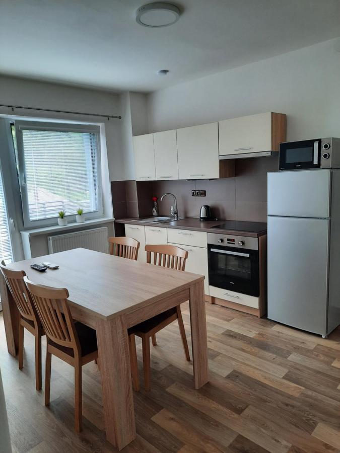 Apartmany Moravia Milovice  Buitenkant foto