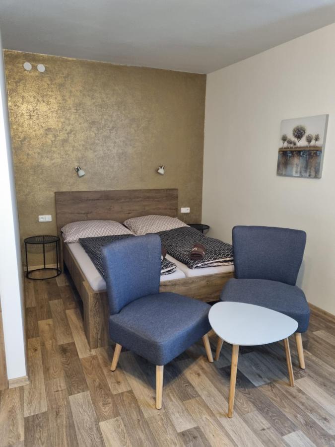 Apartmany Moravia Milovice  Buitenkant foto